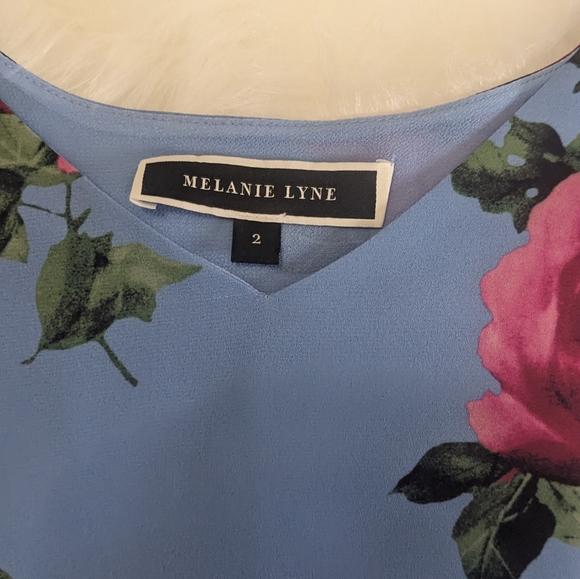 Floral flowy blouse - Picture 3 of 5